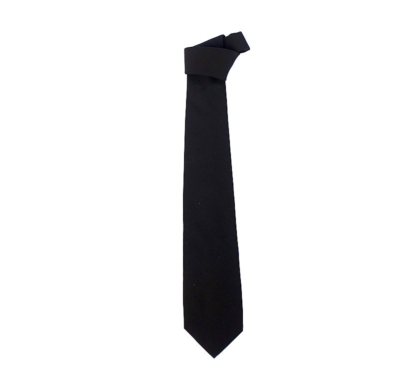 Cravatta nera opaca